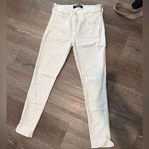 Express White mid rise Jeans